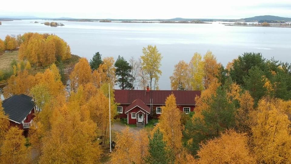 Santa's Little Village - Uitonniemi Отель Кемиярви